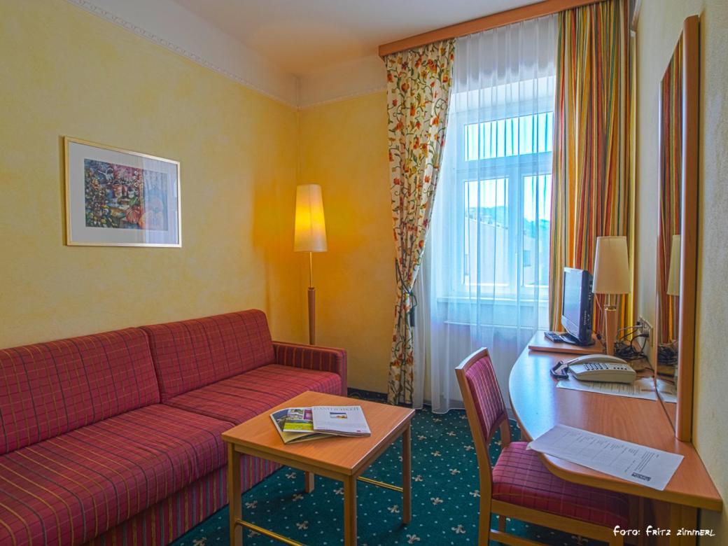 Hotel Drei Hasen Mariazell Bilik gambar